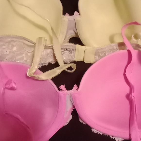 - VS Demi Bra Bundle - Picture 5 of 9